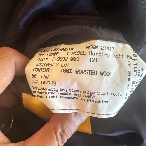 Hickey Freeman jacket 50‎